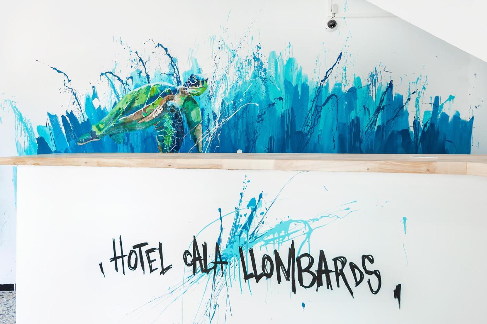 Hostal Cala Llombards Exterior foto